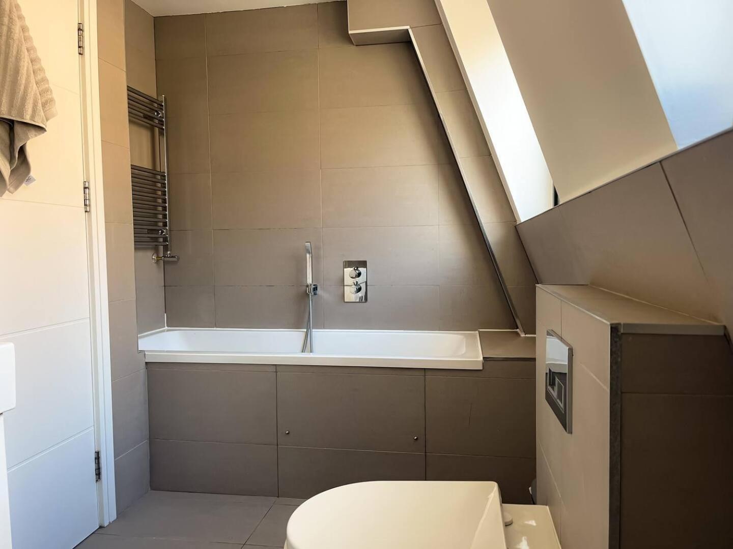 Omega Terrace, Luxury Modern Interior, Located Close To Alexandra Palace London Exterior photo